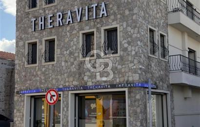 Alsancak Şehitler Caddesi Cepheli 3 Katlı  Satılık Komple Bina