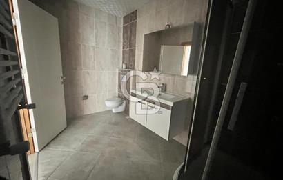 BEYLİKDÜZÜ ADNAN MENDERES MAH. 3+1 SATILIK DAİRE 