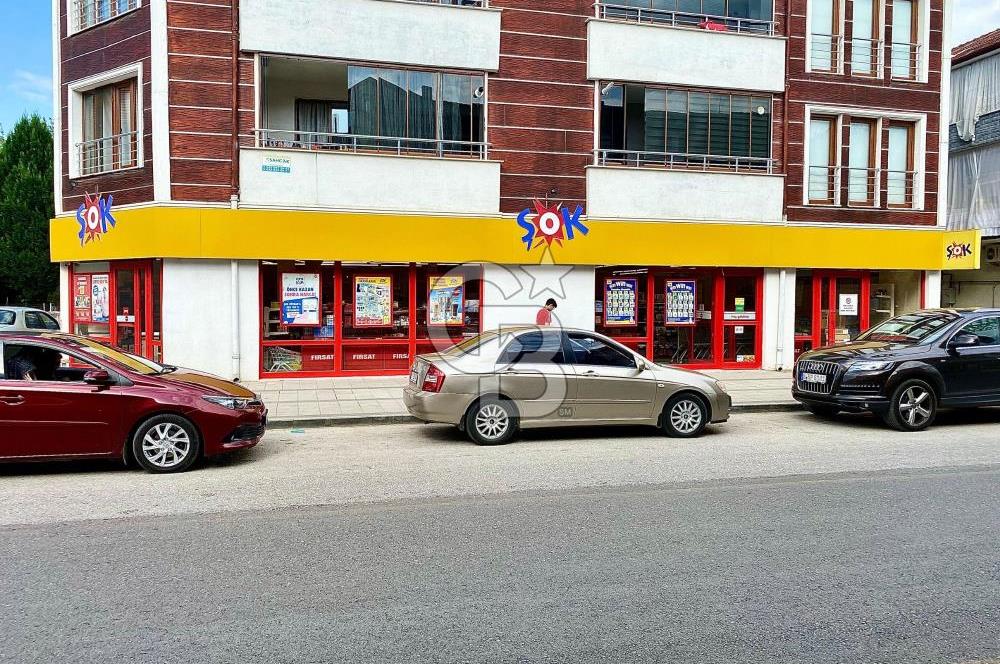 GÖLYAKA MERKEZ'DE KURUMSAL KİRACILI 452 m² SATILIK İŞYERİ