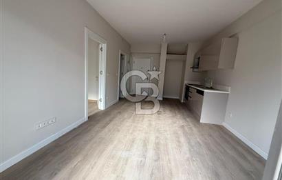 SUR YAPI SURCADDE 'DE CADDE MANZARALI KİRALIK 1+1 BALKONLU DAİRE