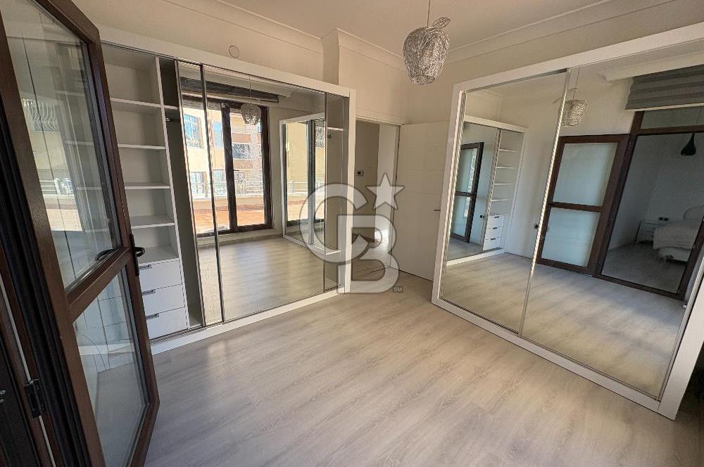 ALEKSANDER DUBÇEK CADDESİ TERASLI SATILIK 2+1 DAİRE