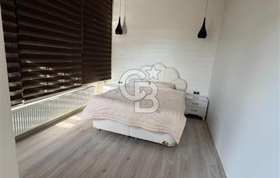 ALEKSANDER DUBÇEK CADDESİ TERASLI SATILIK 2+1 DAİRE