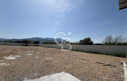 Kemalpaşa'da 1000 m2 Tır Girişine uygun Sıfır Kiralık Depo