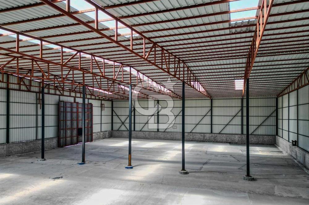 Kemalpaşa'da 1000 m2 Tır Girişine uygun Sıfır Kiralık Depo