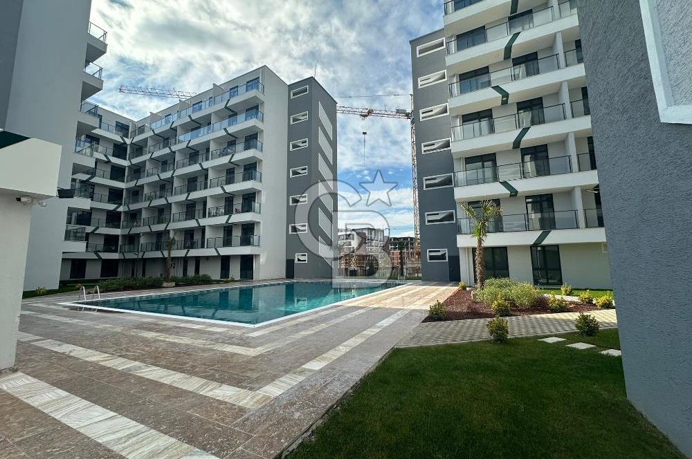 İZMİT YEŞİLOVA YELKENT ALFA'DA 1+1 HAVUZLU KİRALIK REZİDANS