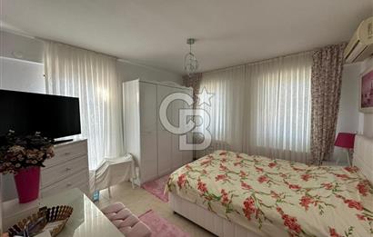 Denize 100m Özel Havuzlu 920m2 Arsada Şömineli Satılık 4+1 Villa