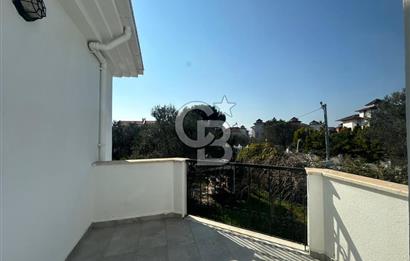 Denize 100m Özel Havuzlu 920m2 Arsada Şömineli Satılık 4+1 Villa