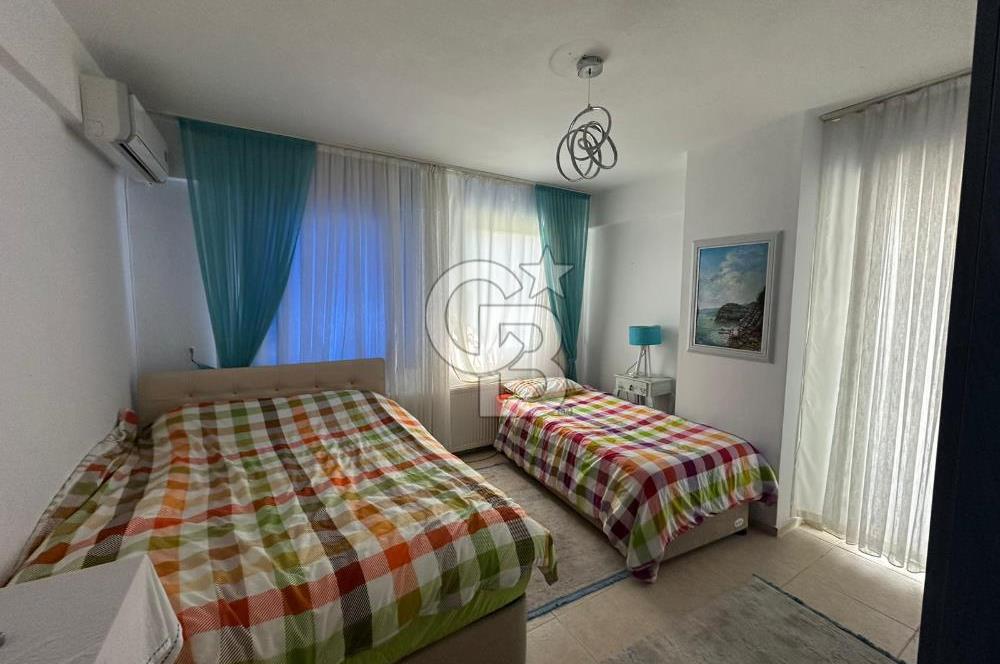 Denize 100m Özel Havuzlu 920m2 Arsada Şömineli Satılık 4+1 Villa