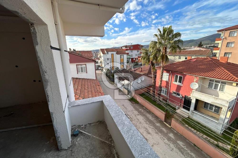 DERİNCE ESENTEPE SATILIK 4+1 ÇATI DUBLEKS DAİRE