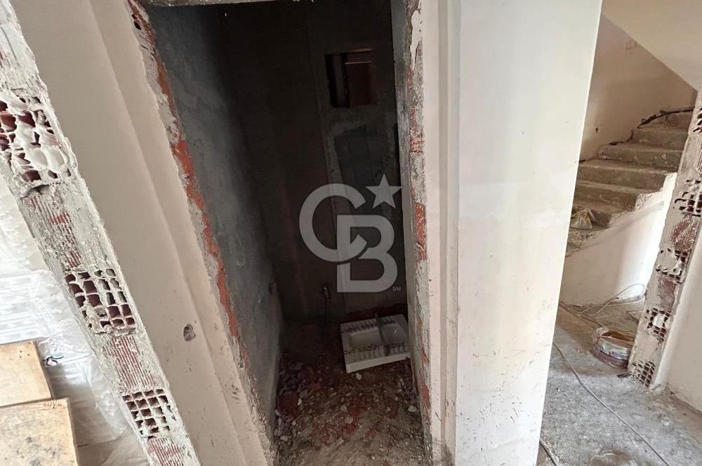 DERİNCE ESENTEPE 3+1 BAHÇE DUBLEKS DAİRE