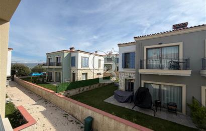 ÇANAKKALE MERKEZ ÇINARLI FULL BOĞAZ MANZARALI SATILIK 4+1 VİLLA