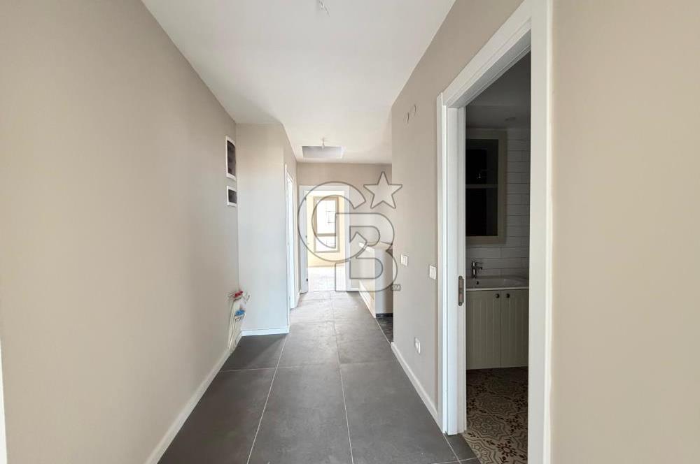 ÇANAKKALE MERKEZ ÇINARLI FULL BOĞAZ MANZARALI SATILIK 4+1 VİLLA