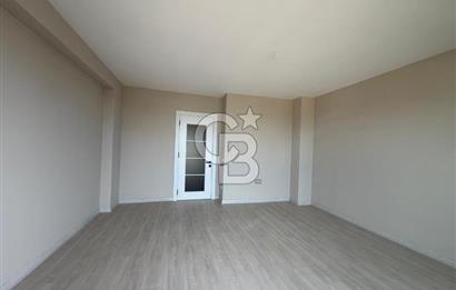 ÇANAKKALE MERKEZ ÇINARLI FULL BOĞAZ MANZARALI SATILIK 4+1 VİLLA