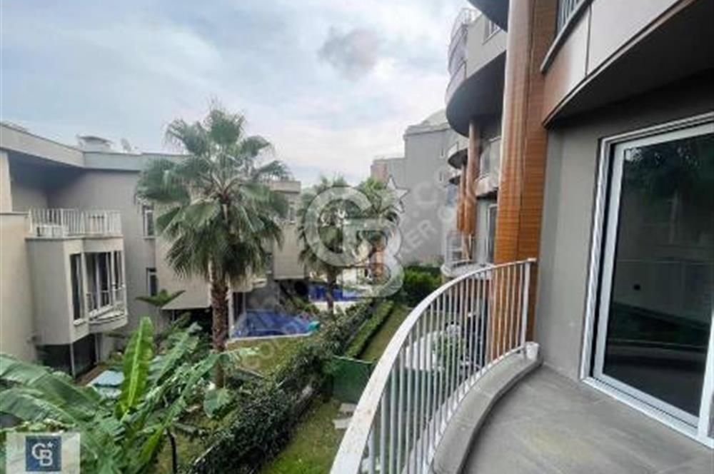 NARLIDERE DORUK LIFE SİTESİNDE HAVUZLU SAUNALI JAKUZİLİ TRİPLEKS