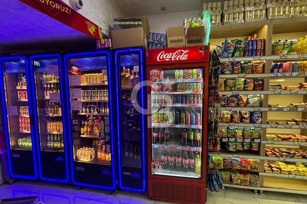 ÜÇKUYULAR METRO ÇIKIŞI MİTHATPAŞA CAD DEVREN KİRALIK TEKEL BAYİ