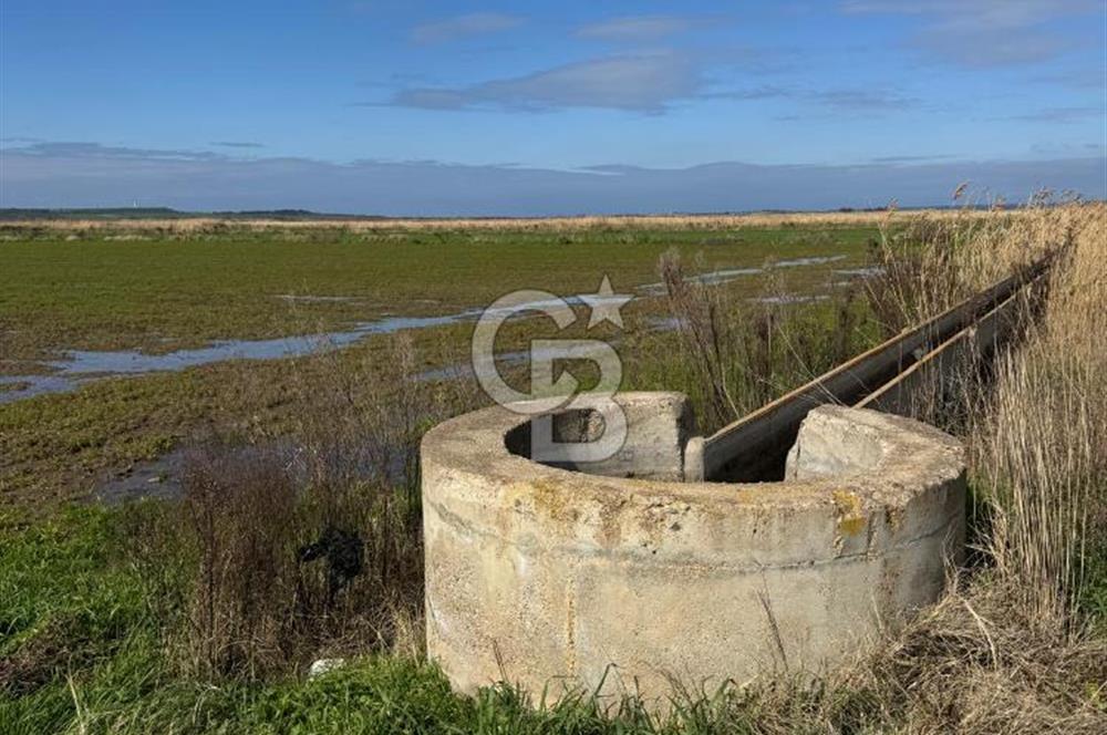 ÇANAKKALE MERKEZ TEVFİKİYE KÖYÜNDE SATILIK TARLA 