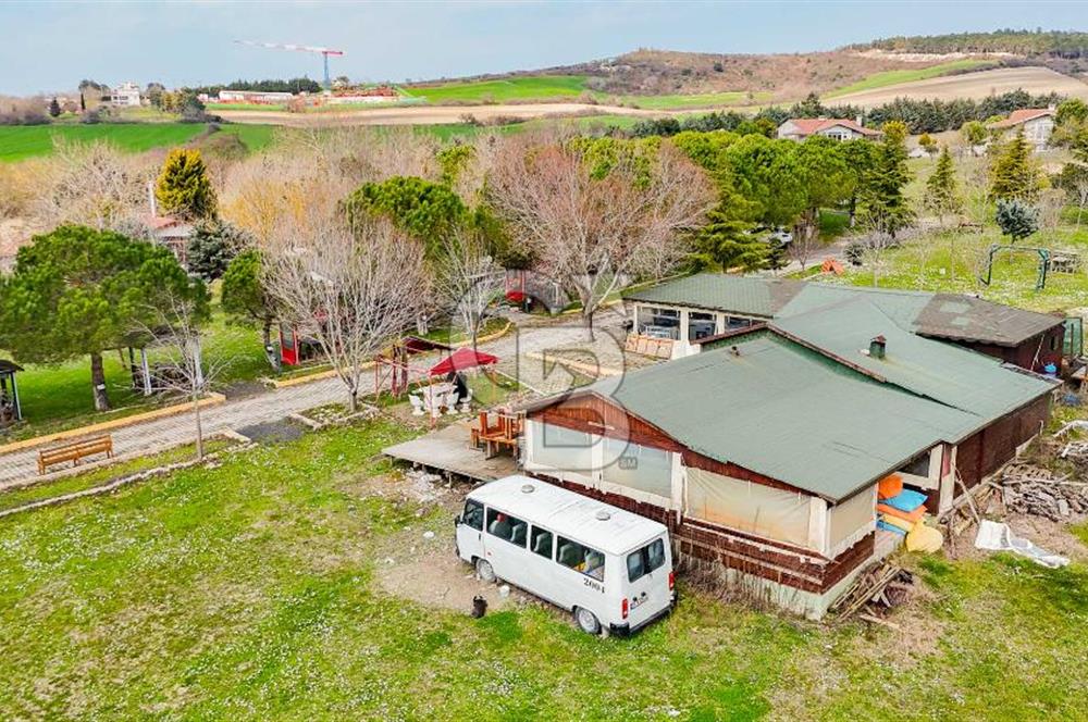 ÇATALCA ÖRCÜNLÜ’DE 39.000 m² YATIRIMLIK ARAZİ – VİLLA VE RESTAURANT TESİSLİ