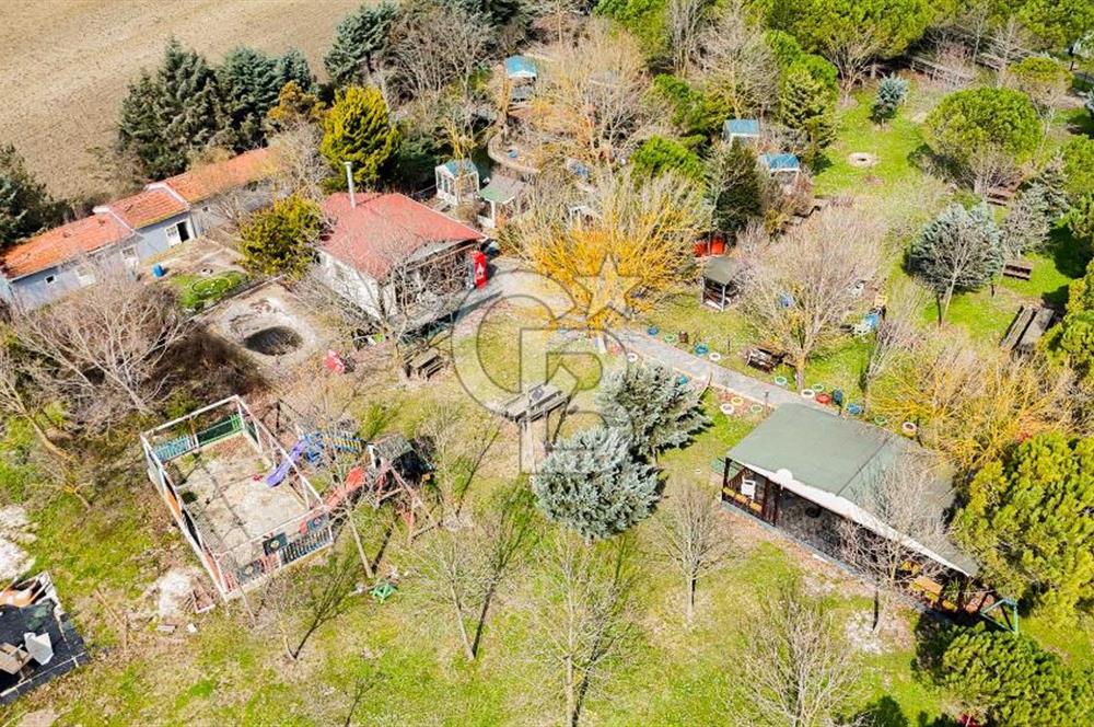 Çatalca Örcünlü'de 5164 m² Yatırımlık Arsa: Villa ve Restaurantlı