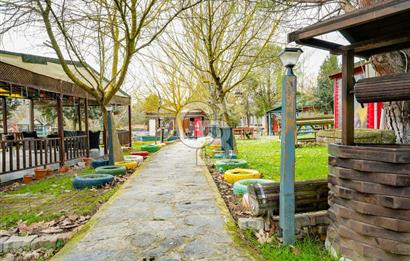 Çatalca Örcünlü'de 5164 m² Yatırımlık Arsa: Villa ve Restaurantlı