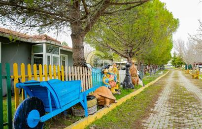 ÇATALCA ÖRCÜNLÜ’DE 39.000 m² YATIRIMLIK ARAZİ – VİLLA VE RESTAURANT TESİSLİ