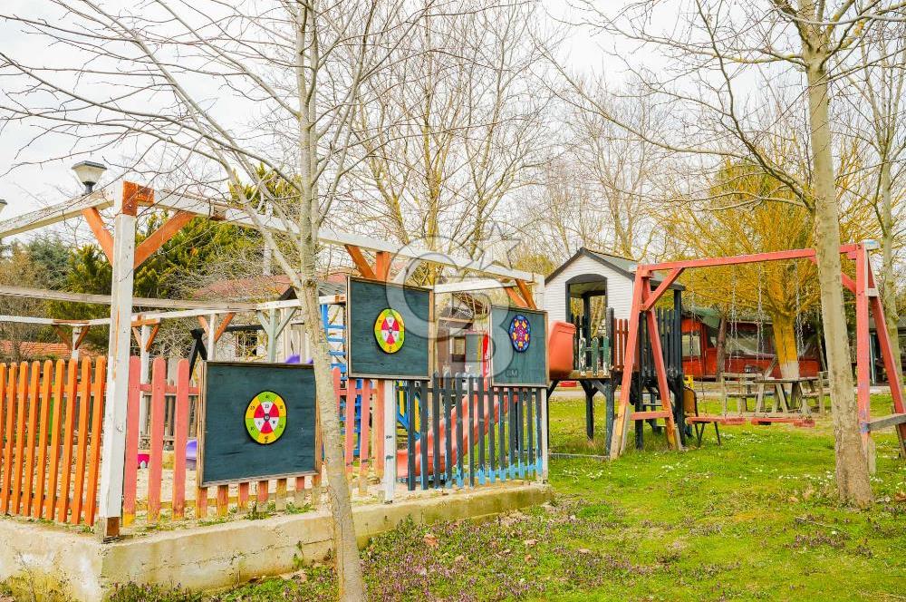 ÇATALCA ÖRCÜNLÜ’DE 39.000 m² YATIRIMLIK ARAZİ – VİLLA VE RESTAURANT TESİSLİ