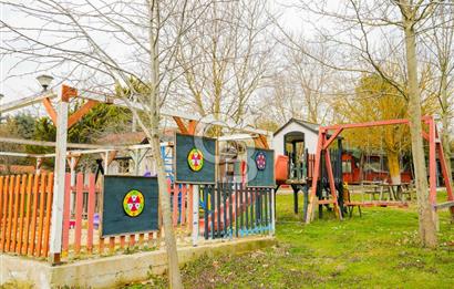 ÇATALCA ÖRCÜNLÜ’DE 39.000 m² YATIRIMLIK ARAZİ – VİLLA VE RESTAURANT TESİSLİ