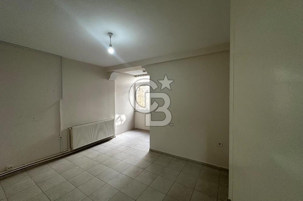 KARŞIYAKA TUNA MAHALLESİ’NDE YATIRIMLIK BOŞ 4+1 145m2 SATILIK DAİRE