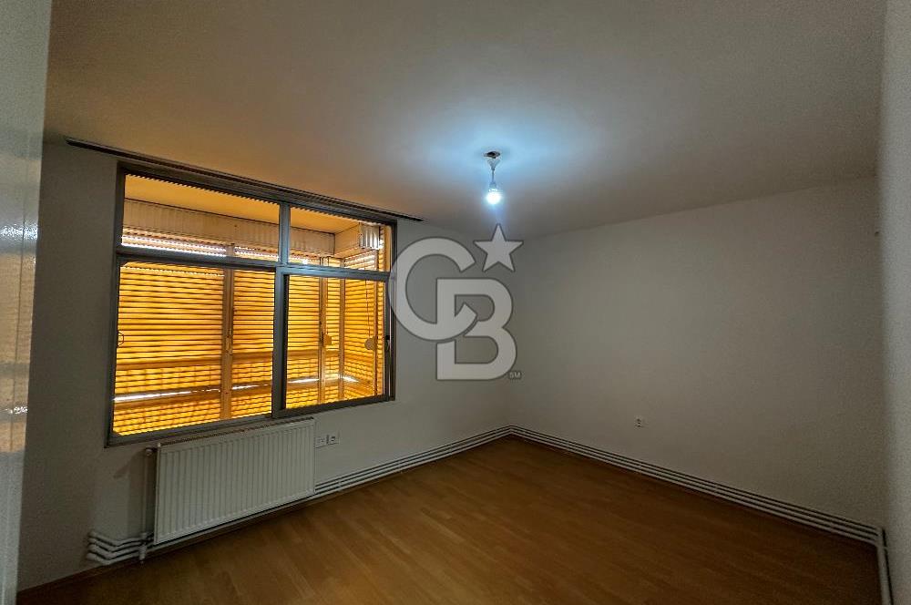 KARŞIYAKA TUNA MAHALLESİ’NDE YATIRIMLIK BOŞ 4+1 145m2 SATILIK DAİRE