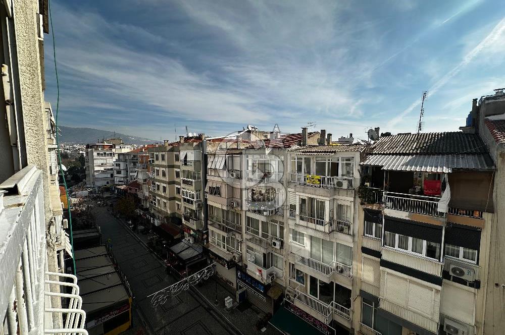 KARŞIYAKA TUNA MAHALLESİ’NDE YATIRIMLIK BOŞ 4+1 145m2 SATILIK DAİRE