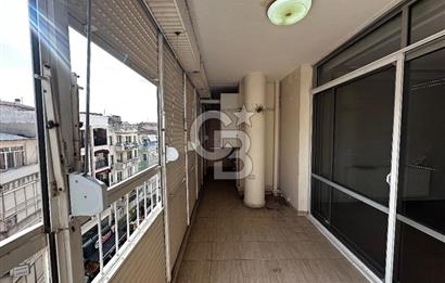 KARŞIYAKA TUNA MAHALLESİ’NDE YATIRIMLIK BOŞ 4+1 145m2 SATILIK DAİRE