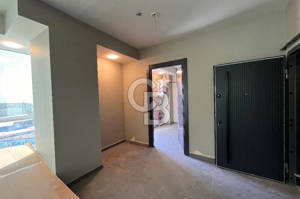 SERTAN DEDE PENDİK ANKARA CADDESİNDE PLAZADA KİRALIK BÜRO OFİS