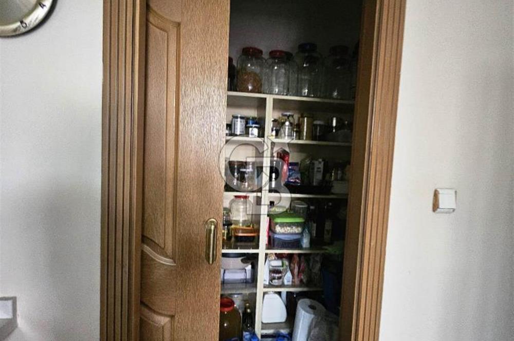 CEViZLiDERE CADDESİNE 1 BİNA MESAFEDE 3+1 SATILIK DAİRE