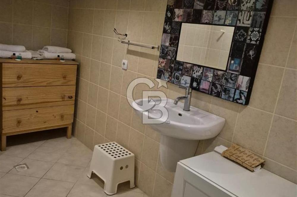 Çatalca Örcünlü'de 5164 m² Yatırımlık Arsa: Villa ve Restaurantlı