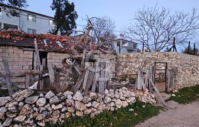 🌿 Doğa İçinde! Sarnıç’ta Tadilatlık Müstakil Ev – Akbük Koyu Yakını