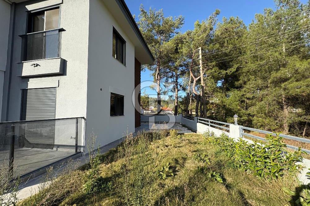 Ula, Kızılağaç’ta Satılık 3.5+1 Villa !