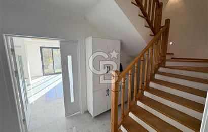 Ula, Kızılağaç’ta Satılık 3.5+1 Villa !