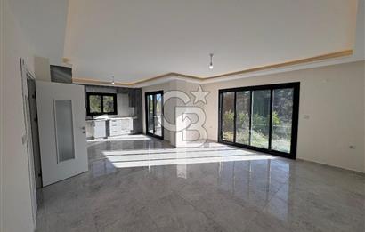 Ula, Kızılağaç’ta Satılık 3.5+1 Villa !