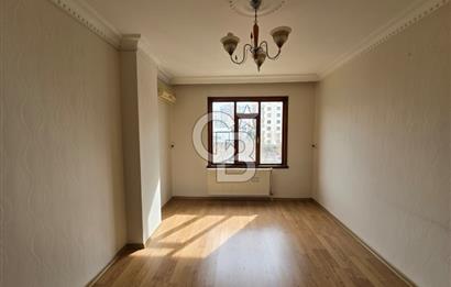 COLDWELL BANKER'DAN SELÇUKLUDA HARİKA KONUMLU 3+1 KİRALIK DAİRE