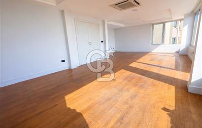 KABATAŞ, SETÜSTÜ'NDE DENİZ ,BOĞAZ ,YARIMADA MANZARALI 4+1 OFİS