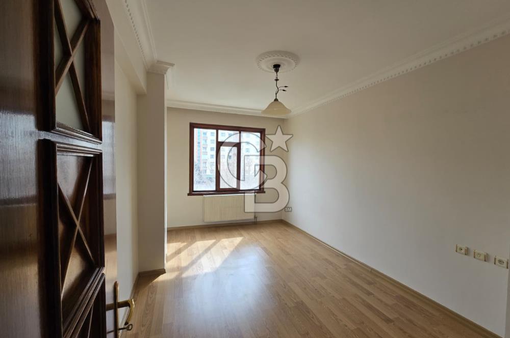 COLDWELL BANKER'DAN SELÇUKLUDA HARİKA KONUMLU 3+1 KİRALIK DAİRE