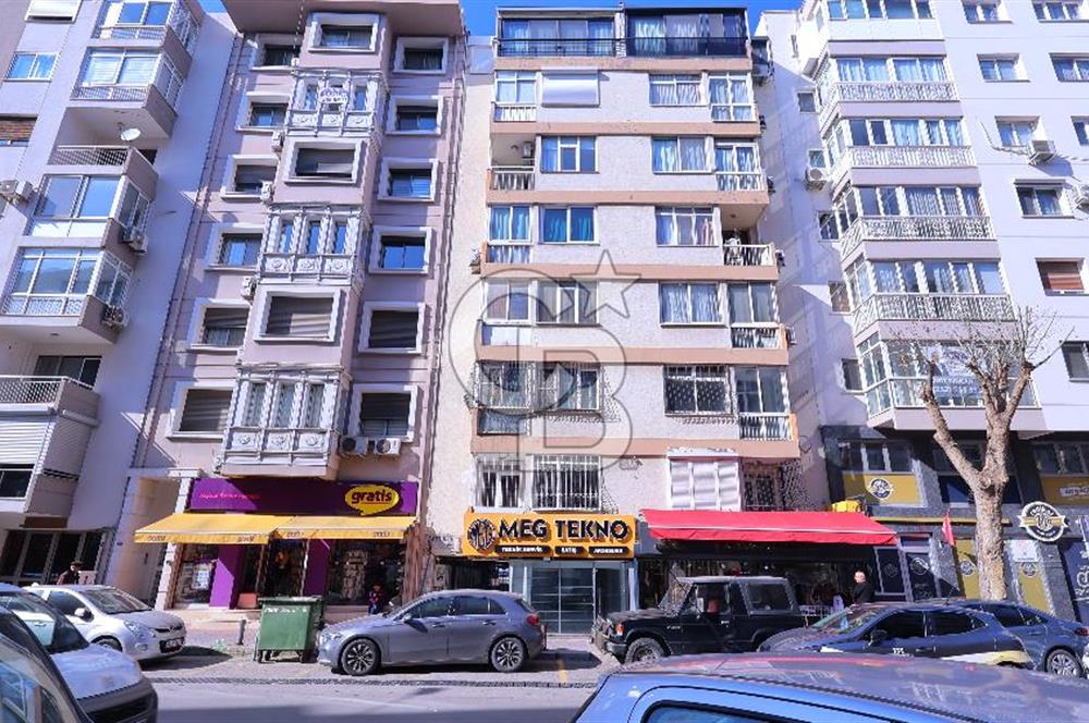 Göztepe Kiralık 3+1 Yalı Dairesi Deniz Manzaralı
