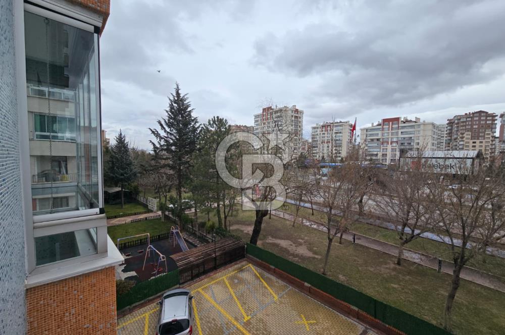 COLDWELL BANKER'DAN SELÇUKLUDA HARİKA KONUMLU 3+1 KİRALIK DAİRE