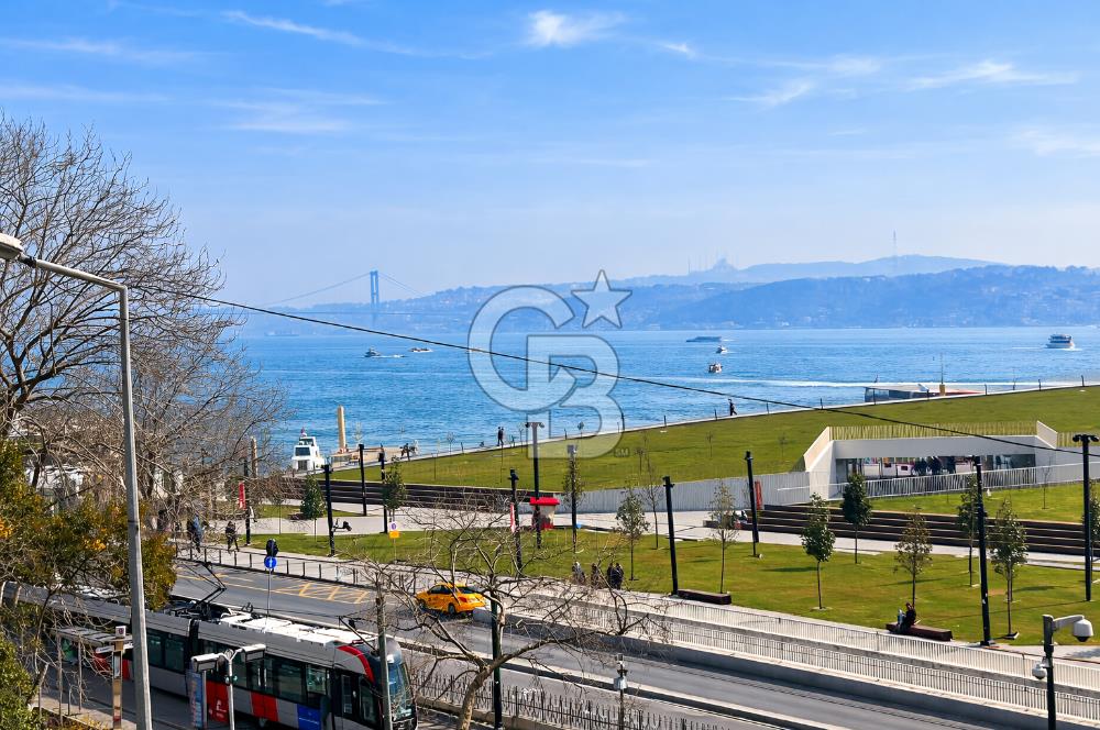 KABATAŞ, SETÜSTÜ'NDE DENİZ ,BOĞAZ ,YARIMADA MANZARALI 4+1 OFİS