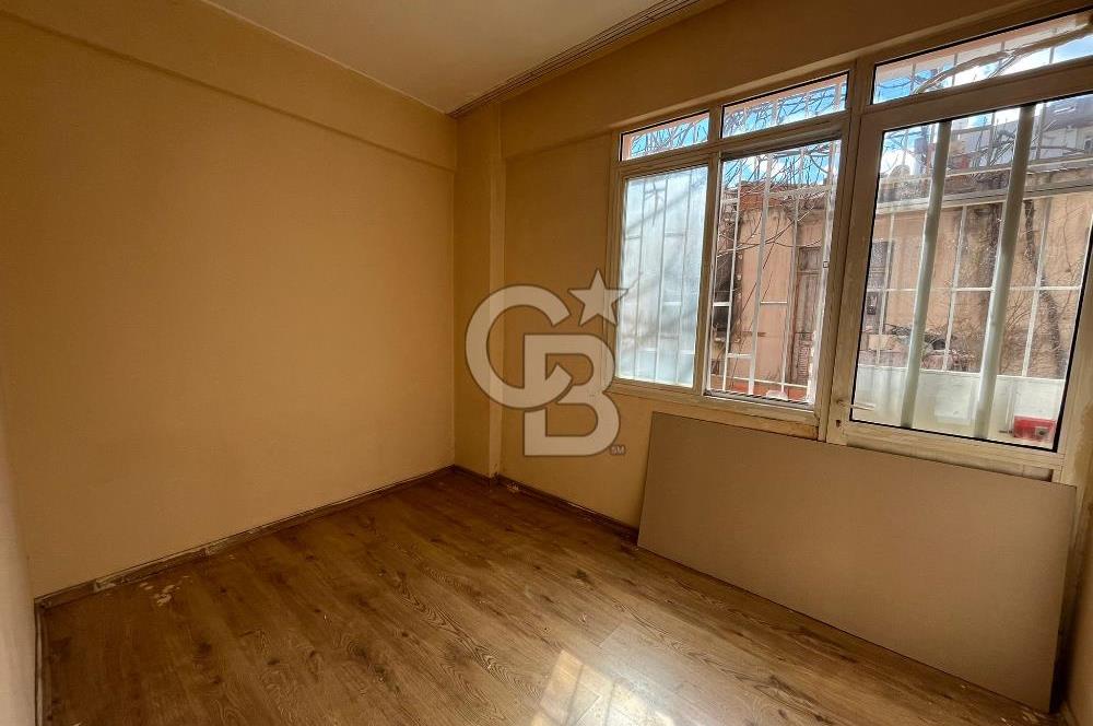 MENEMEN UĞUR MUMCU'DA FERAH 3+1 KİRALIK DAİRE