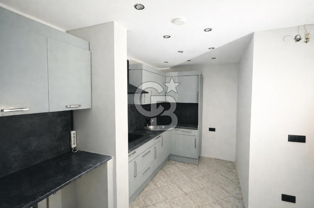 KABATAŞ, SETÜSTÜ'NDE DENİZ ,BOĞAZ ,YARIMADA MANZARALI 4+1 OFİS