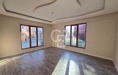 COLDWELL BANKER'DAN SELÇUKLUDA MERKEZİ KONUMLU 3+1 SATILIK DAİRE