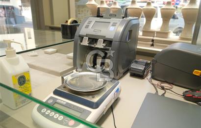 KARŞIYAKA ŞEMİKLER' DE İŞLEK CD ÜZERİ DEVREN KİRALIK KUYUMCU