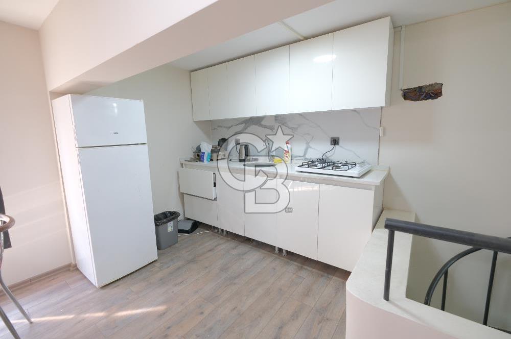 KARŞIYAKA ŞEMİKLER' DE İŞLEK CD ÜZERİ DEVREN KİRALIK KUYUMCU