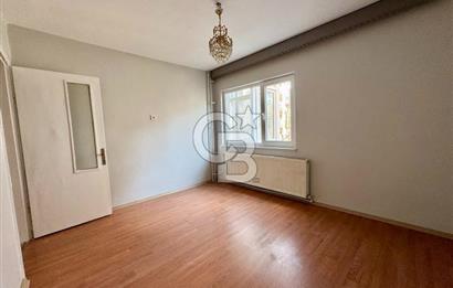 AYRANCI REFİK BELENDİR SOKAK'TA TEMİZ KATTA KİRALIK 3+1 DAİRE