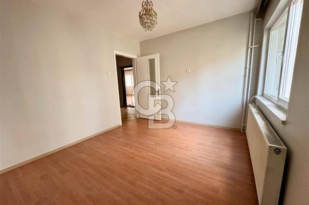 AYRANCI REFİK BELENDİR SOKAK'TA TEMİZ KATTA KİRALIK 3+1 DAİRE